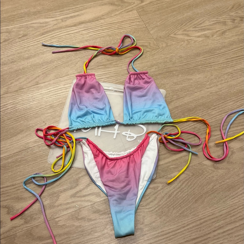 Monica Hansen swimwear Top M bottoms XS